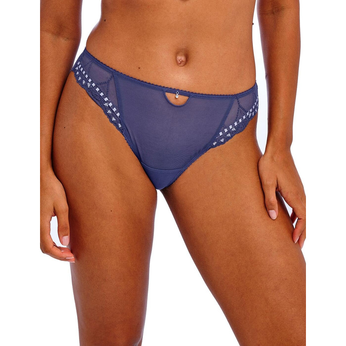 Freya Loveland Brief