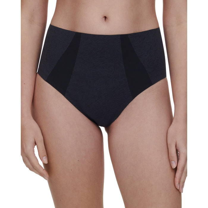 Chantelle Pure Lace High-Waisted Support Full Brief - Black - L - 14