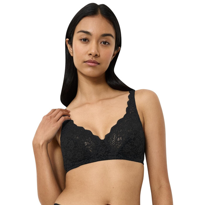 Triumph Amourette Non Wired Bra - Black - 32B